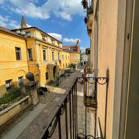 维琴察二号宫殿住宿加早餐旅馆公寓 外观 照片